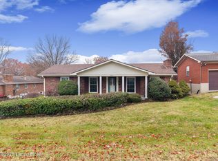 1409 Cloverhills Dr, Louisville, KY 40216
