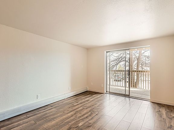 5th image of 1302 S Parker Rd APT 229
