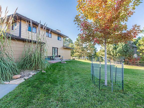 4th image of 8299 Lakeview Drive