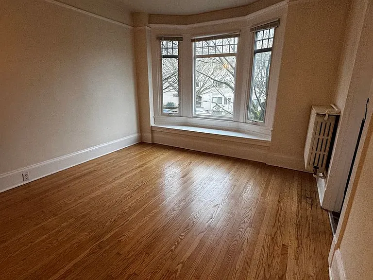 Littlefield Apartments — Photo 7