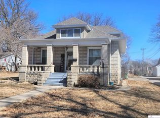 742 N Broadway St, Wahoo, NE 68066