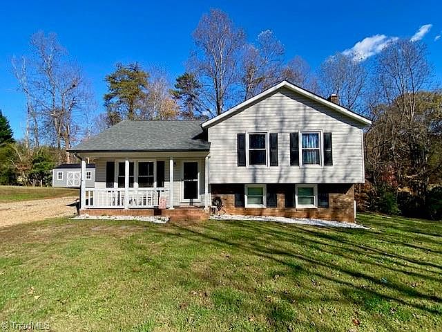 1st image of 145 Pumpkin Patch Dr