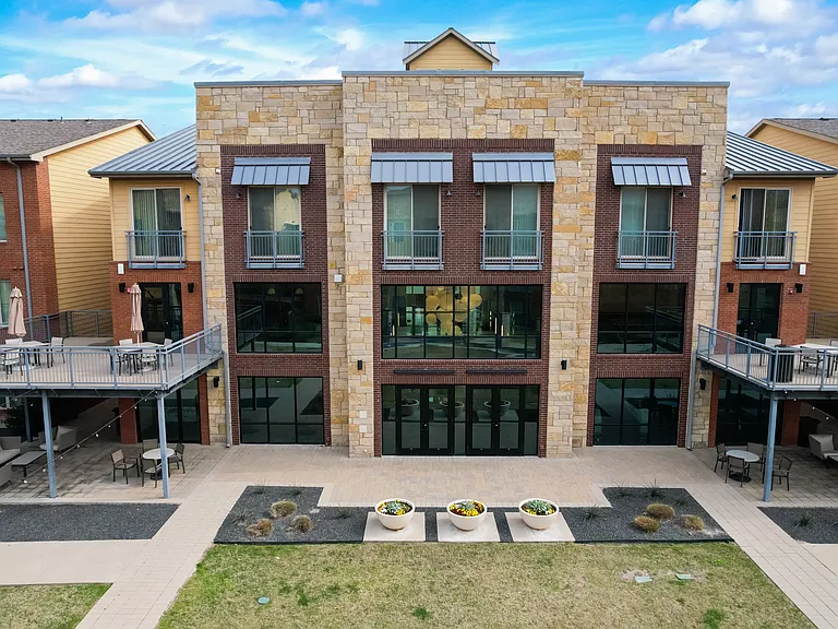 Gateway Pines — Photo 36