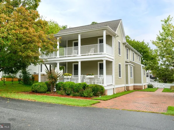 104 Stewart Ave, Oxford, MD 21654
