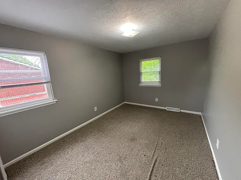 1179 Tatesbrook Dr #A — Photo 12