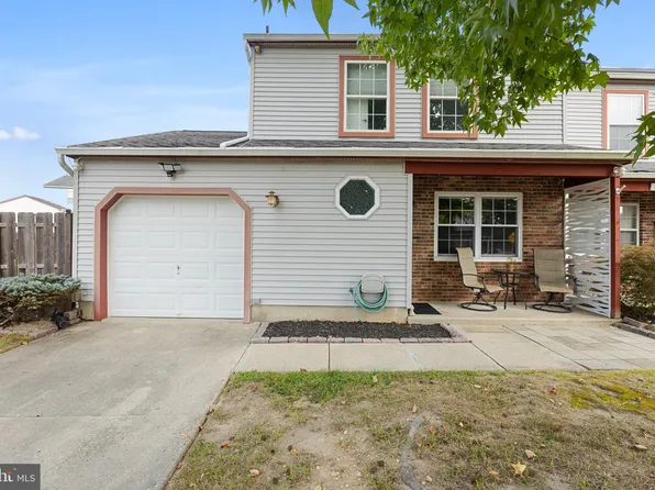 263 Strawbridge Ln, Mullica Hill, NJ 08062