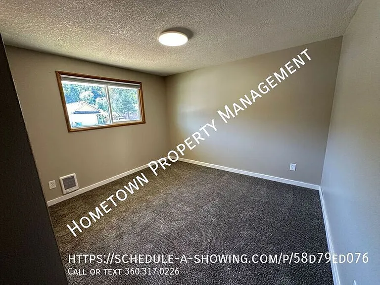 1356 Park Ave E #1 — Photo 19