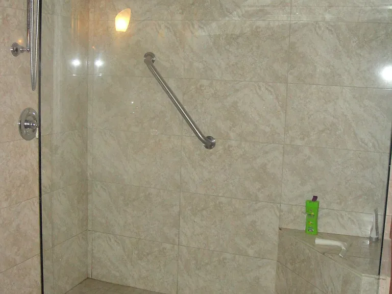 162 Millwood Rd — Photo 8