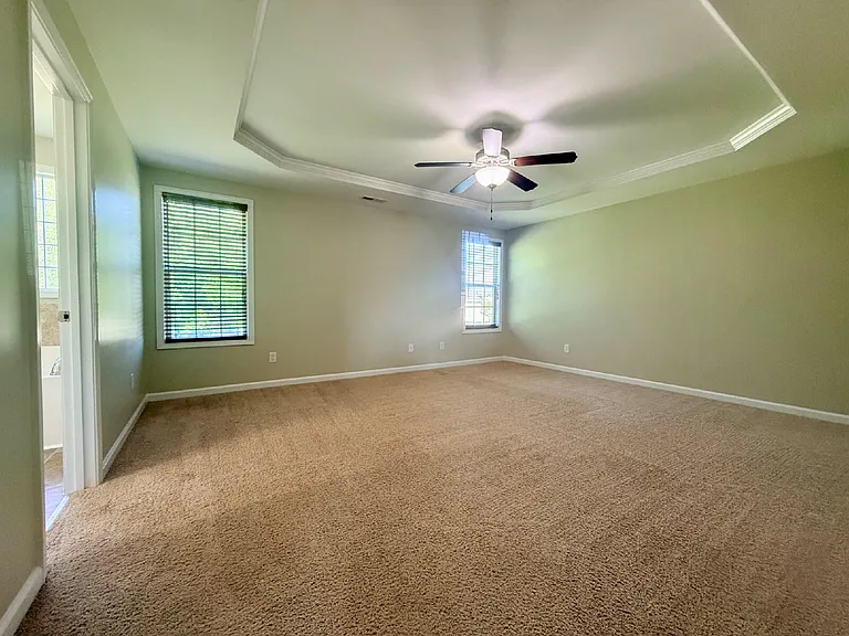 138 Ladden Ln — Photo 15