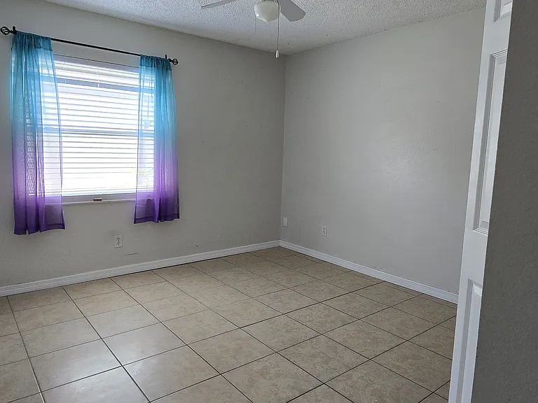 4412 Mesa Verde Dr #1 — Photo 3