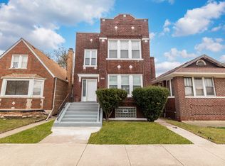8327 S Crandon Ave #1, Chicago, IL