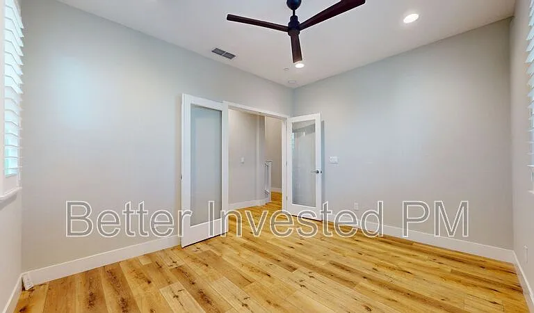 1437 Oak Cir — Photo 42