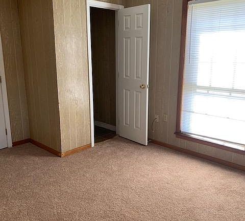 2nd image of 109 Virginia Dr