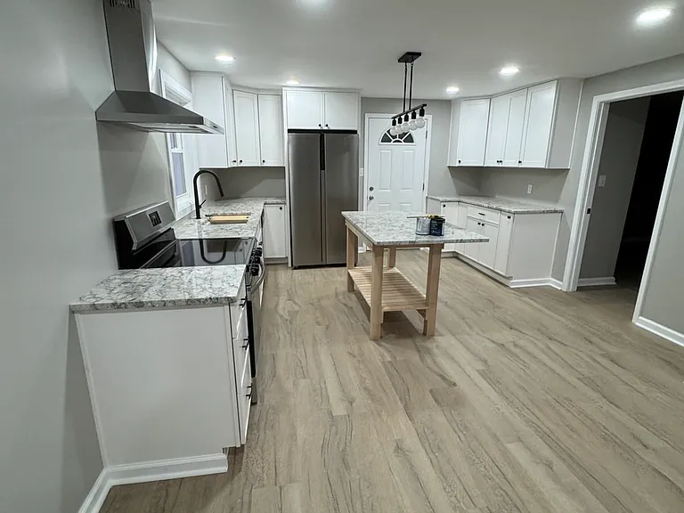 291 Ivy Hill Rd — Photo 5
