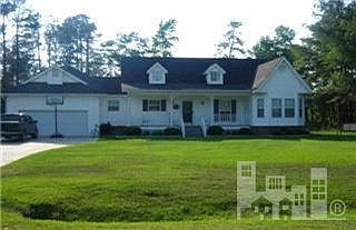 1st image of 9350 NE Lyn Marie Drive