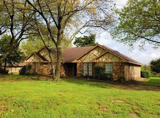 223 Beltwoods Dr, Desoto, TX 75115