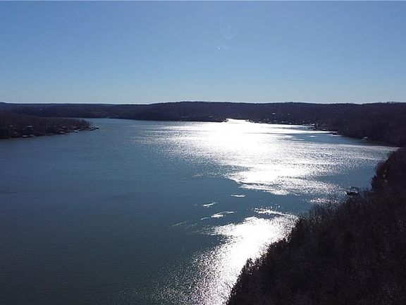 4th image of 125 Golden Goose Dr