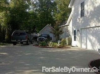 Double car garage with FROG room