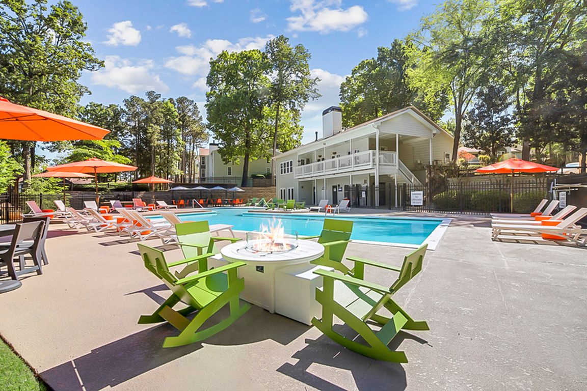 Elliot Gwinnett Place