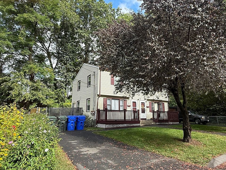 2nd image of 60-62 Desrosiers St