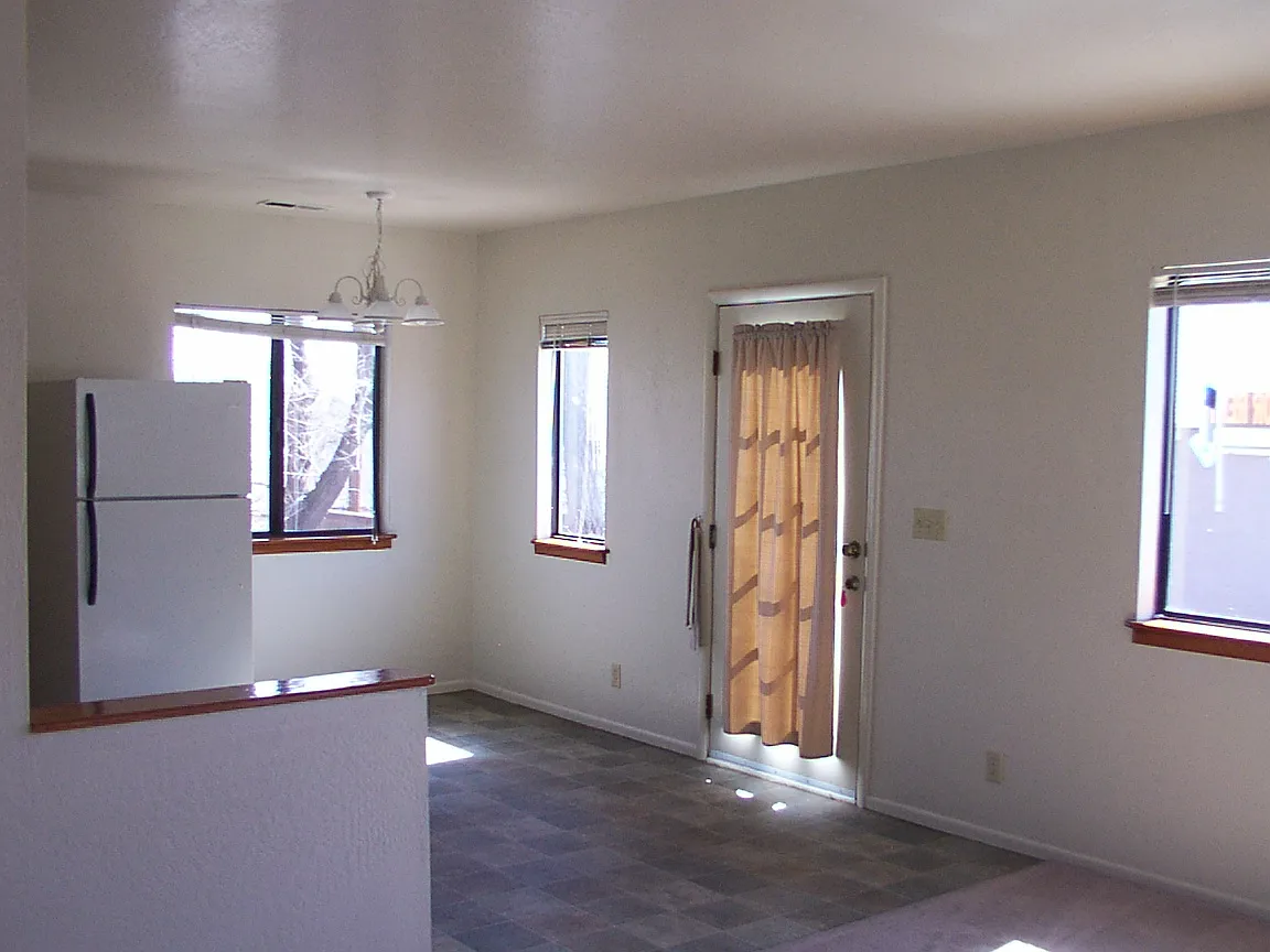 2 bed, 768 sqft, $1,700 — Photo 3