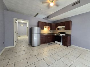 1359 Plainfield St, Johnston, RI 02919