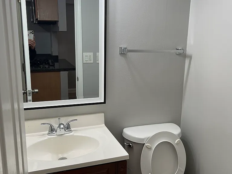 6053 Kit Carson Dr — Photo 5