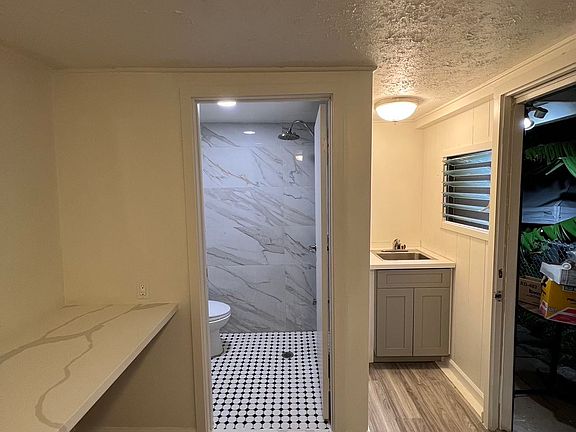 3rd image of 3877 Claudine St #3