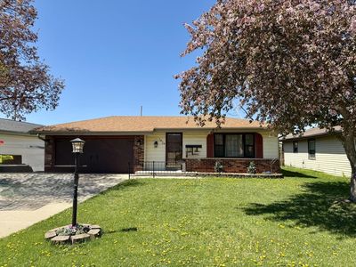 1624 State STREET, Union Grove, WI, 53182