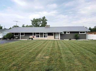 2204 N Wabash Rd, Marion, IN 46952