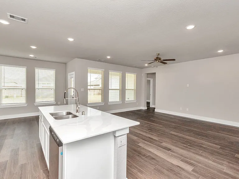 10618 Cascade Creek Dr — Photo 21