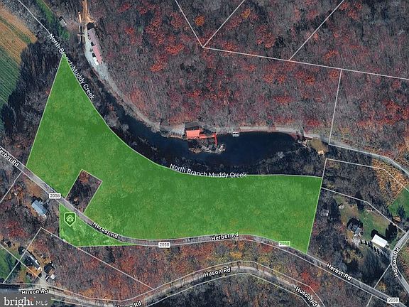 3rd image of 6784 Herbst Rd