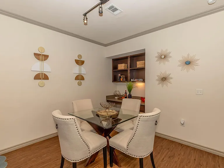 Aria Victoria Apartments — Photo 6