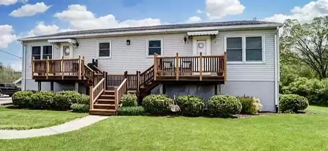 1135 S Wapak Rd