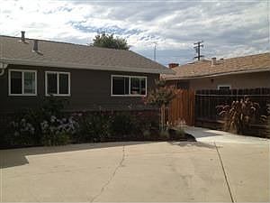 4th image of 2317 Newport Dr
