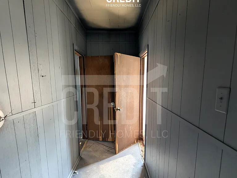 422 S Louisa St — Photo 9