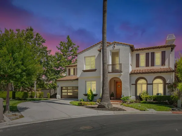 2892 Birkdale Ct, Gilroy, CA 95020