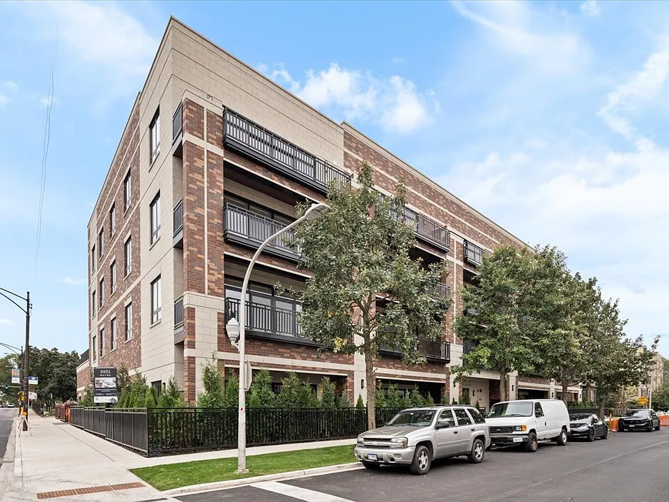 3951 N. Wayne