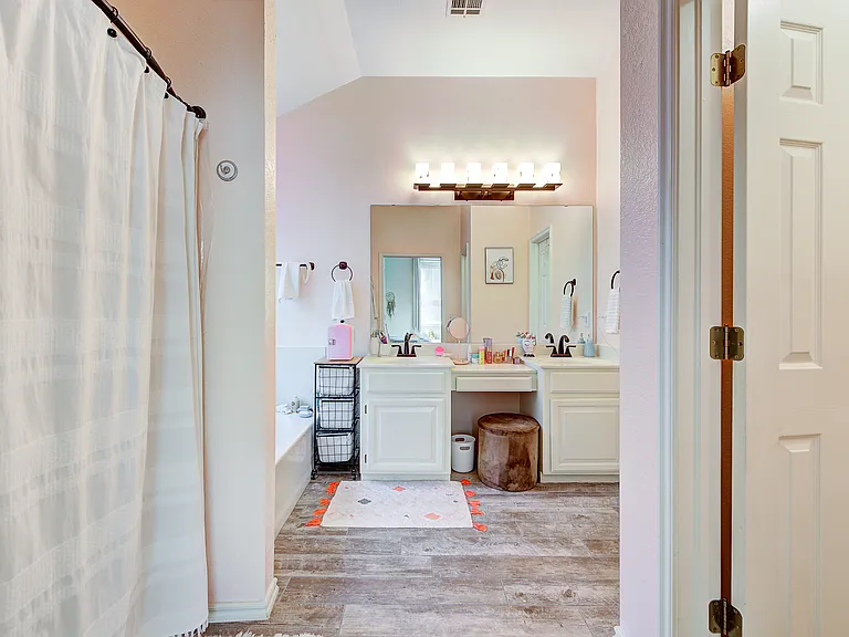 2912 Devonshire Dr — Photo 20