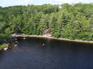 133 Maplesue Point Dr, Queens, NS B0T1X0