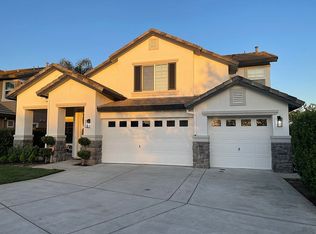 9739 Otter Bay Ct, Elk Grove, CA 95757