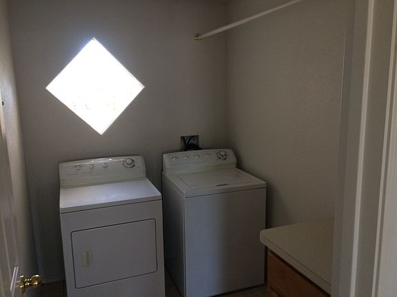 2nd image of 4278 Highlander Ave
