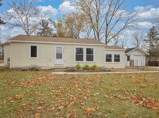 N1270 Clover Rd, Genoa City, WI 53128