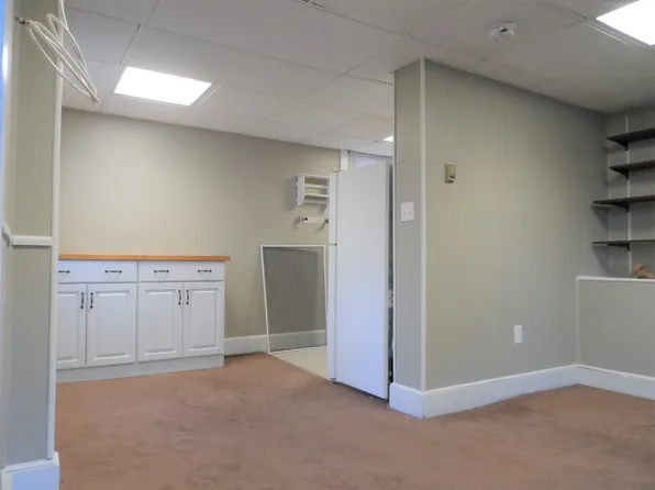 130 Park St APT 2, North Reading, MA 01864