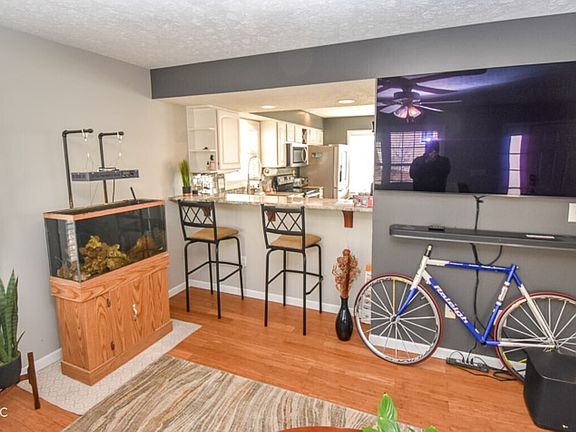 4th image of 1706 W Sunstone Dr #19