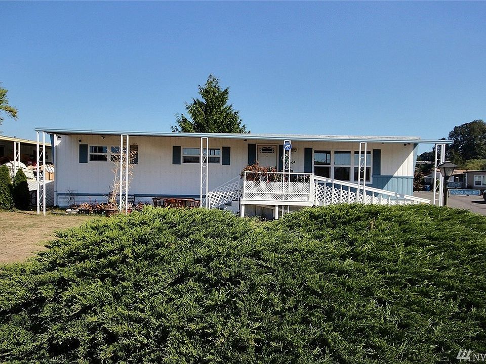 1st image of 3204 S 183rd Pl #241