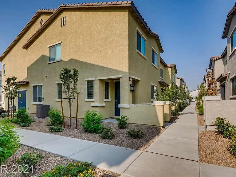 827 E Spring Estates Ave — Photo 27