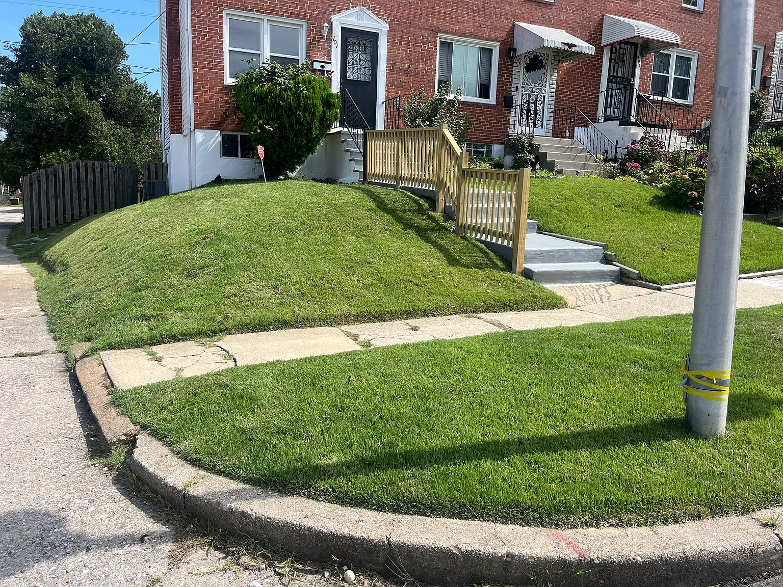 2 bed, 896 sqft, $1,650 — Photo 2