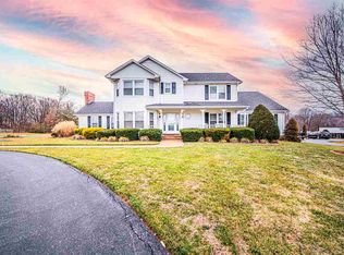 9643 Twin Bridges Rd, Alvaton, KY 42122