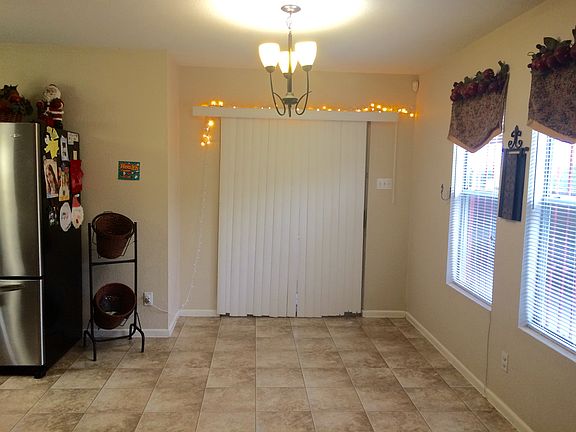 4th image of 1402 Bonaparte Ln